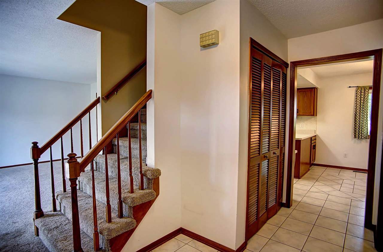 8330 Stand Ridge Run Fort Wayne, IN 46825 - Photo 6 of 32 Gallery Image 6