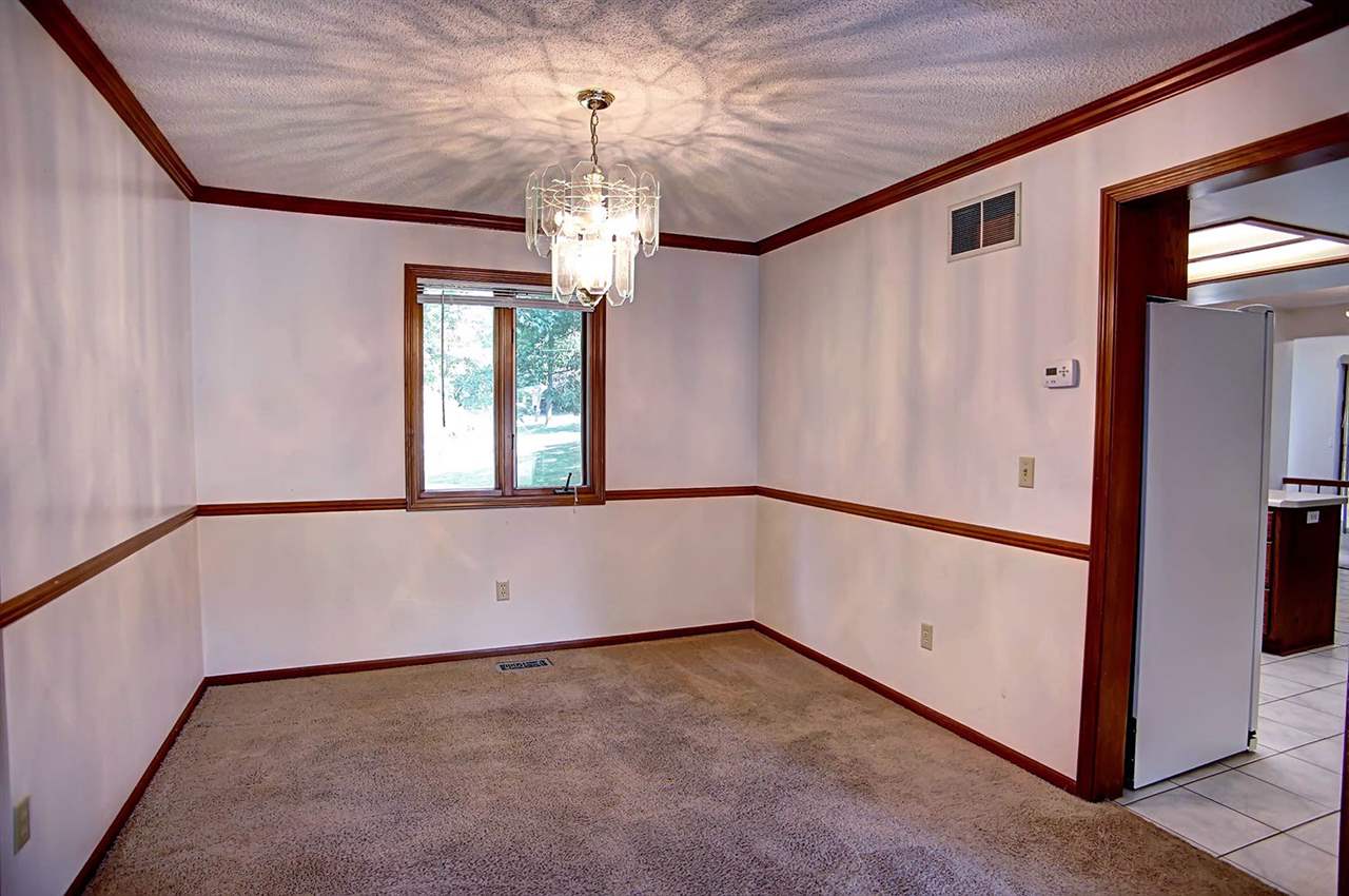 8330 Stand Ridge Run Fort Wayne, IN 46825 - Photo 9 of 32 Gallery Image 9