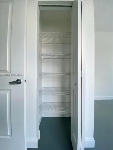 $2,300 | 111 East Flagler Street, Unit 510, Miami, FL 33131