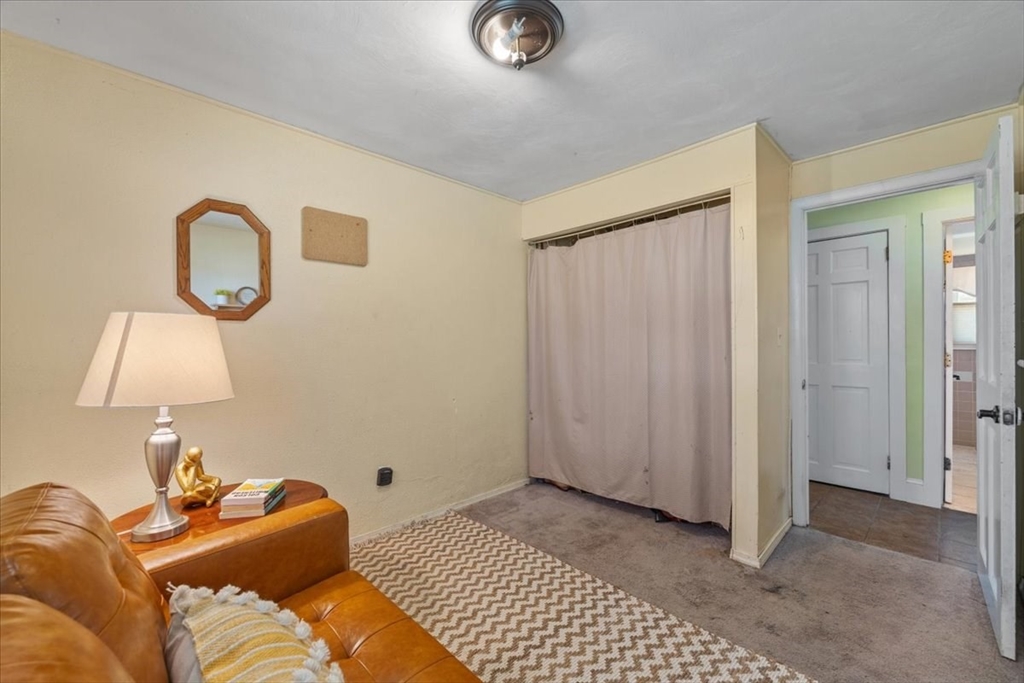 140 Edward Road Raynham, MA 02767 - Photo 3 of 31 Gallery Image 3