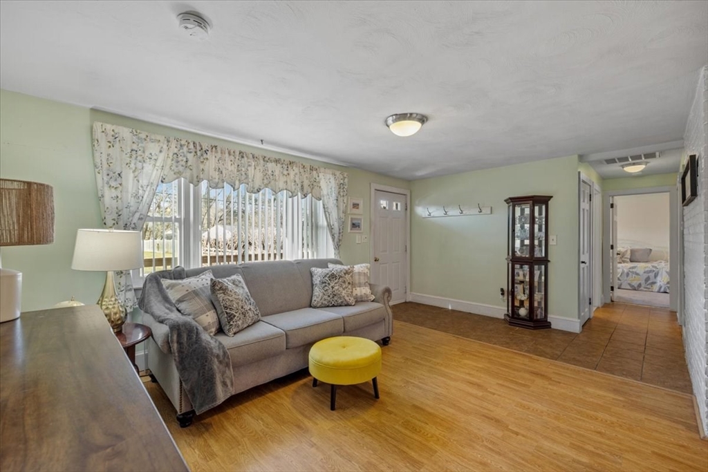 140 Edward Road Raynham, MA 02767 - Photo 7 of 31 Gallery Image 7