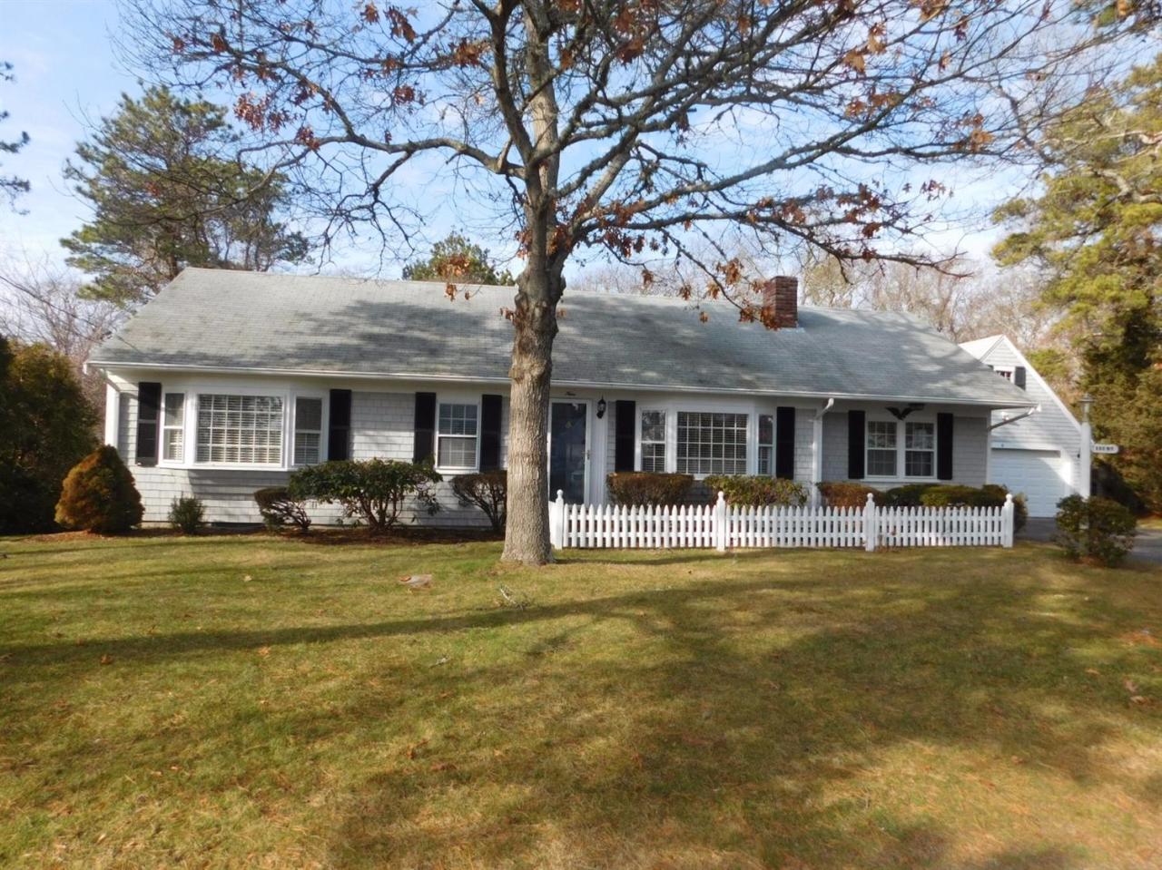 9 Maureen Road Centerville, MA 02632 - Photo 1 of 28 Primary Photo