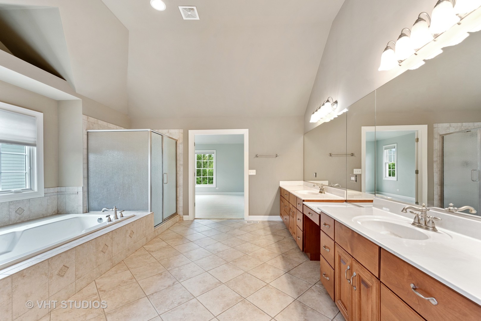1670 Stone Ridge Lane Algonquin, IL 60102 - Photo 11 of 27 Gallery Image 11