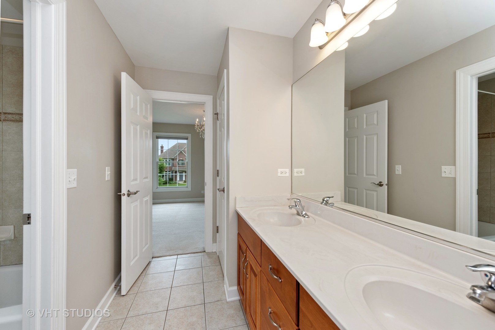 1670 Stone Ridge Lane Algonquin, IL 60102 - Photo 16 of 27 Gallery Image 16