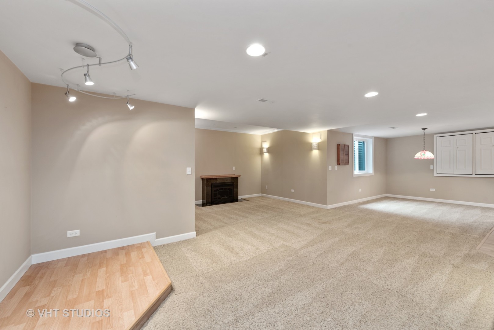 1670 Stone Ridge Lane Algonquin, IL 60102 - Photo 19 of 27 Gallery Image 19