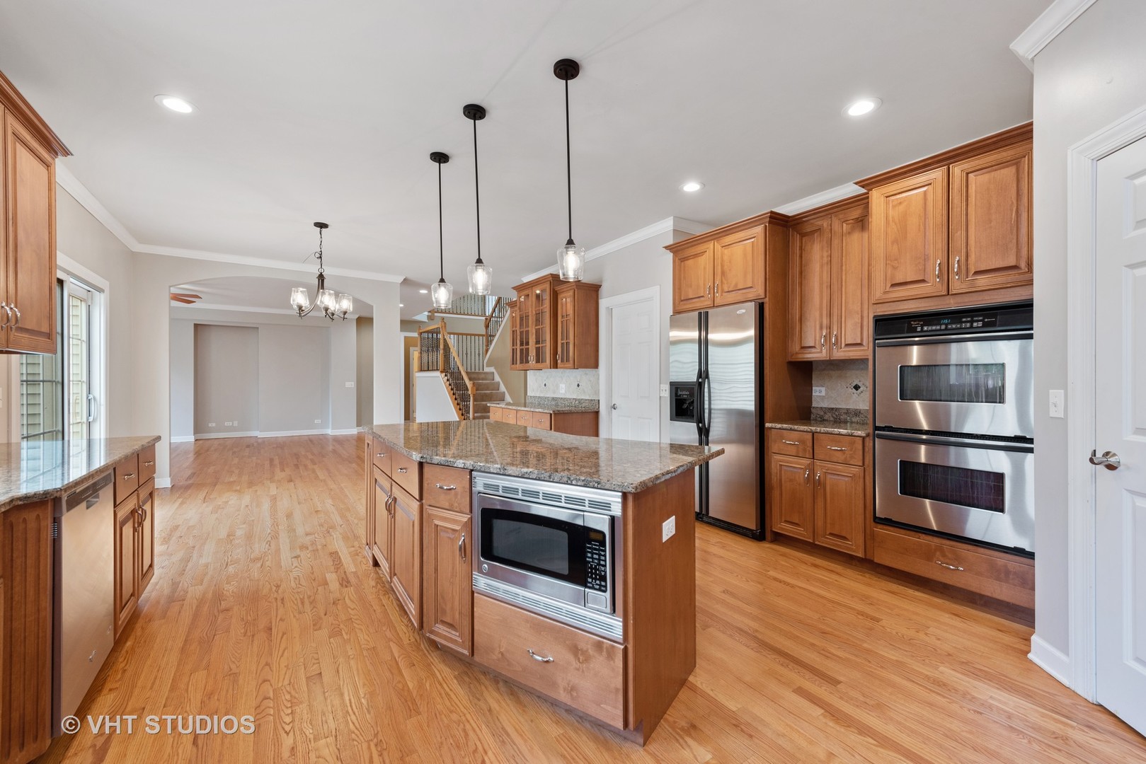 1670 Stone Ridge Lane Algonquin, IL 60102 - Photo 4 of 27 Gallery Image 4