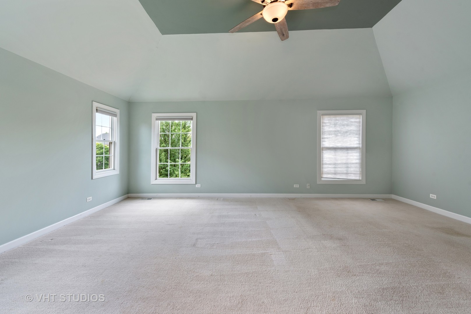 1670 Stone Ridge Lane Algonquin, IL 60102 - Photo 10 of 27 Gallery Image 10