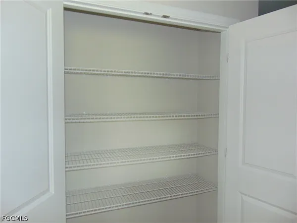 $2,200 | 7005 Calder Court, LaBelle, FL 33935