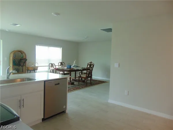 $2,200 | 7005 Calder Court, LaBelle, FL 33935