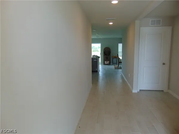 $2,200 | 7005 Calder Court, LaBelle, FL 33935