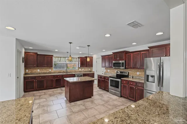 $465,000 | 4810 Endeavor Court, Milton, FL 32570