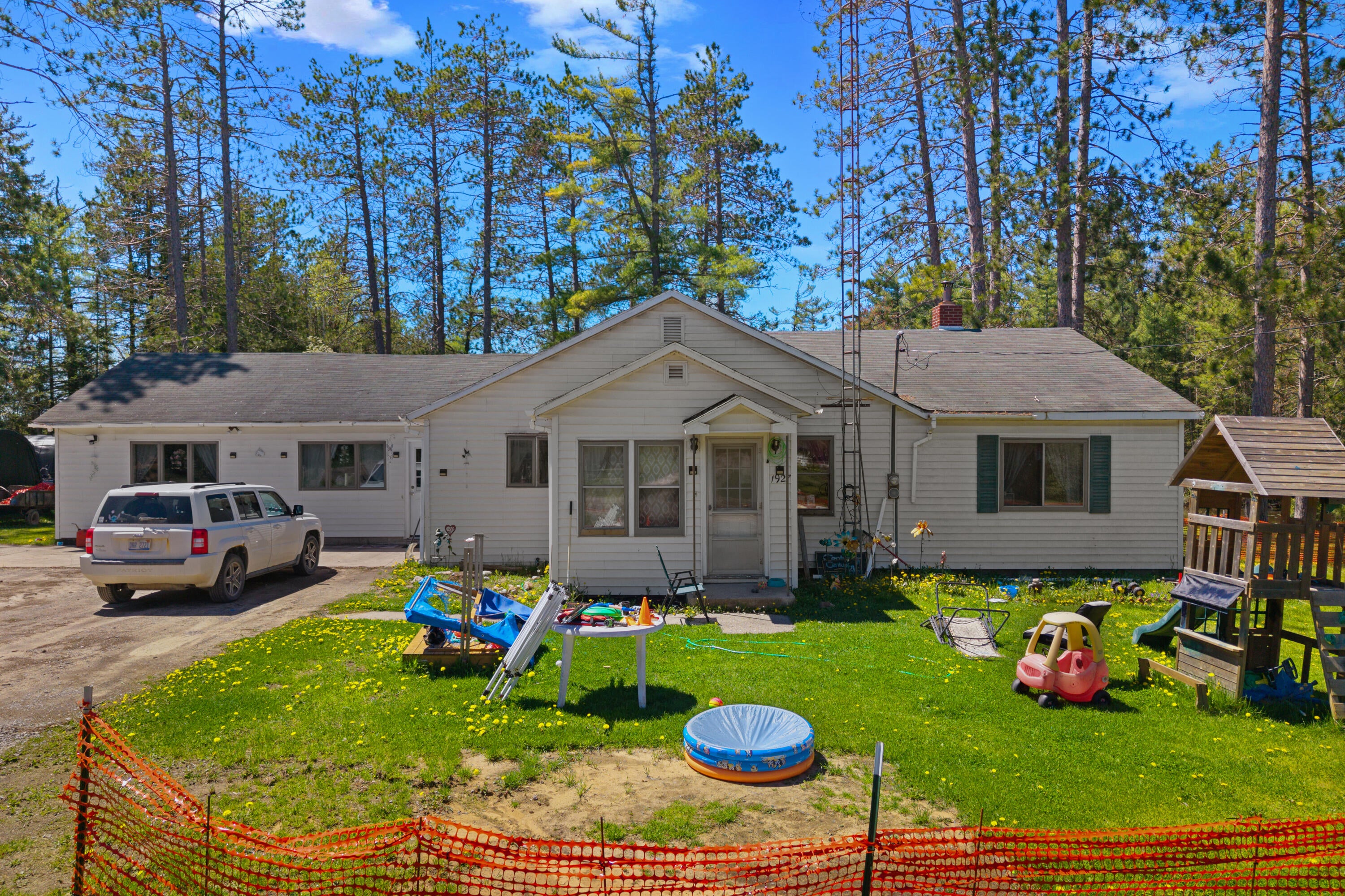 1927 Knepp Road Fairview, MI 48621 - Photo 10 of 29 4