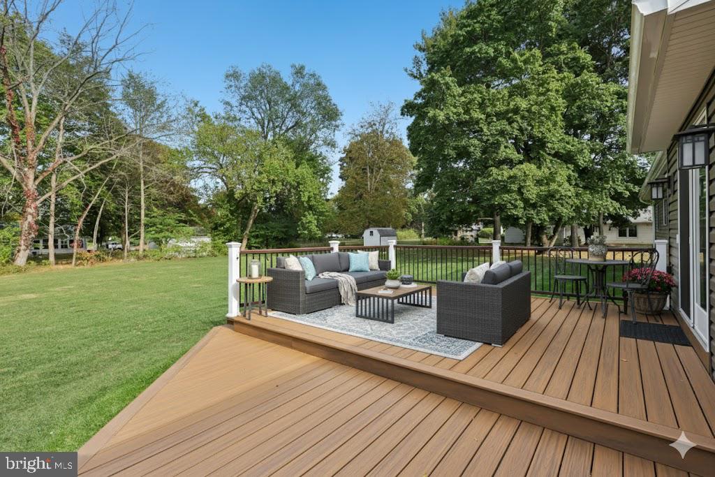 110 Robbinsville Allentown Road Robbinsville, NJ 08691 - Photo 30 of 42 Maintenance Free Deck -Virtually staged