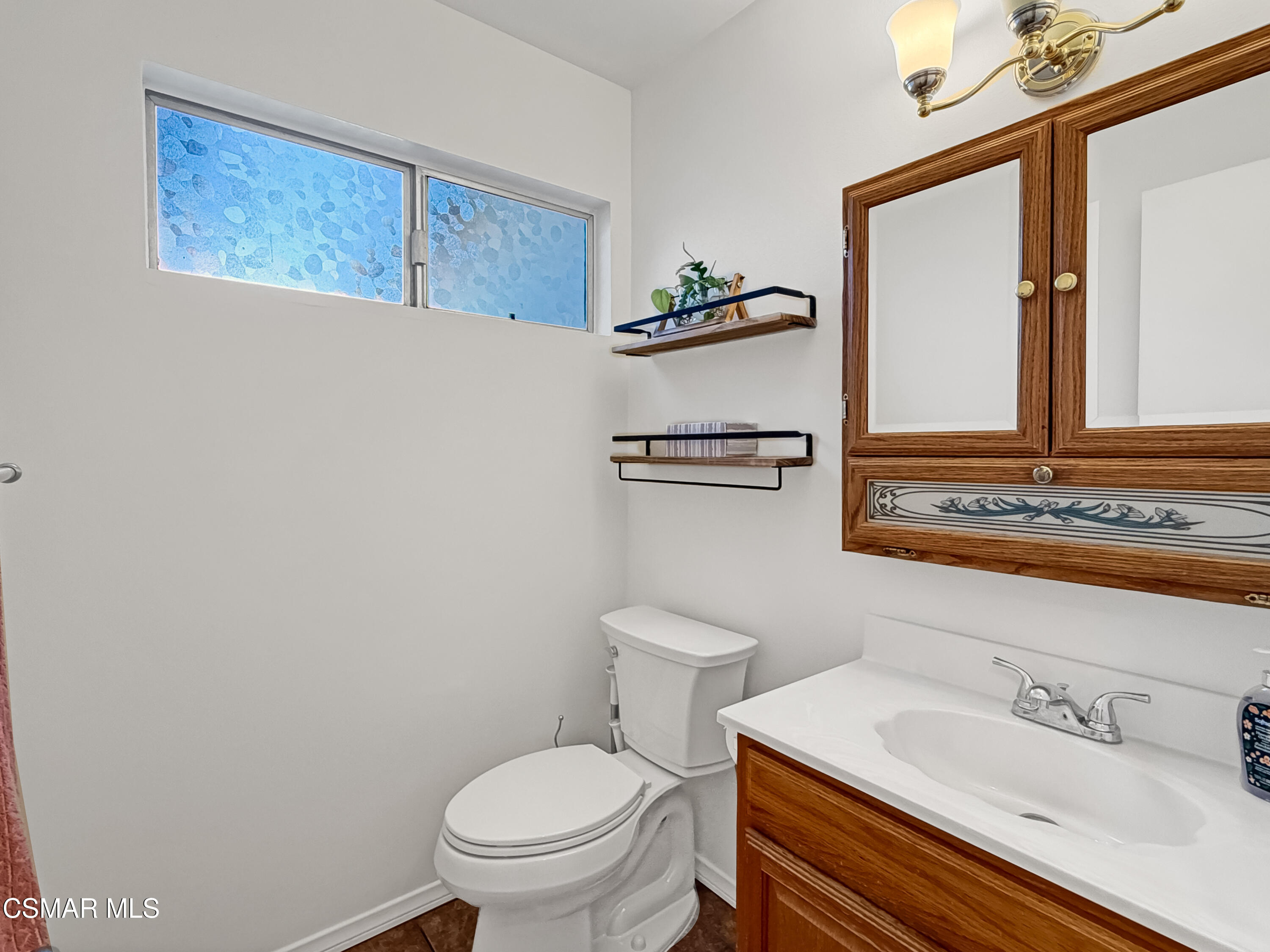 3021 Travis Avenue Simi Valley, CA 93063 - Photo 24 of 36 23 3
