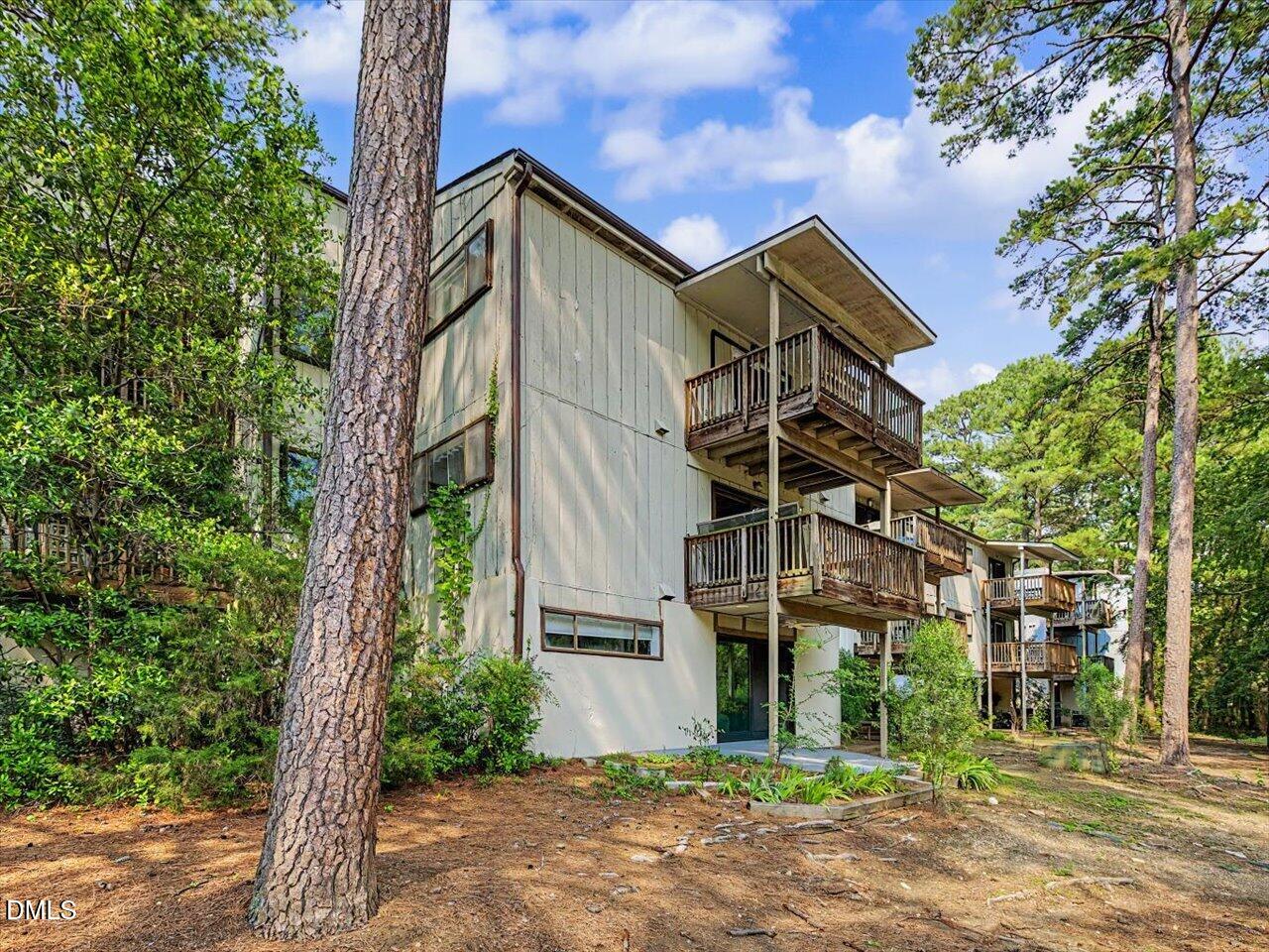 618 Pine Ridge Place Raleigh, NC 27609 - Photo 35 of 41 35-Back Exterior