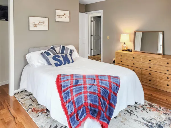 $349,000 | 130 Pleasant Street, Cavendish, VT 05142