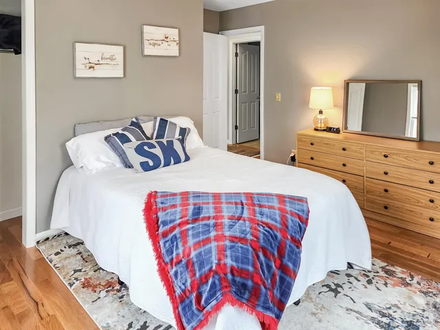 $349,000 | 130 Pleasant Street, Cavendish, VT 05142