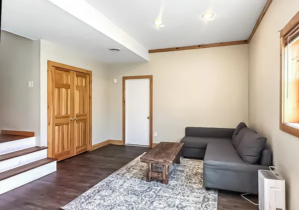 $349,000 | 130 Pleasant Street, Cavendish, VT 05142