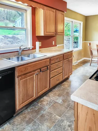 $349,000 | 130 Pleasant Street, Cavendish, VT 05142