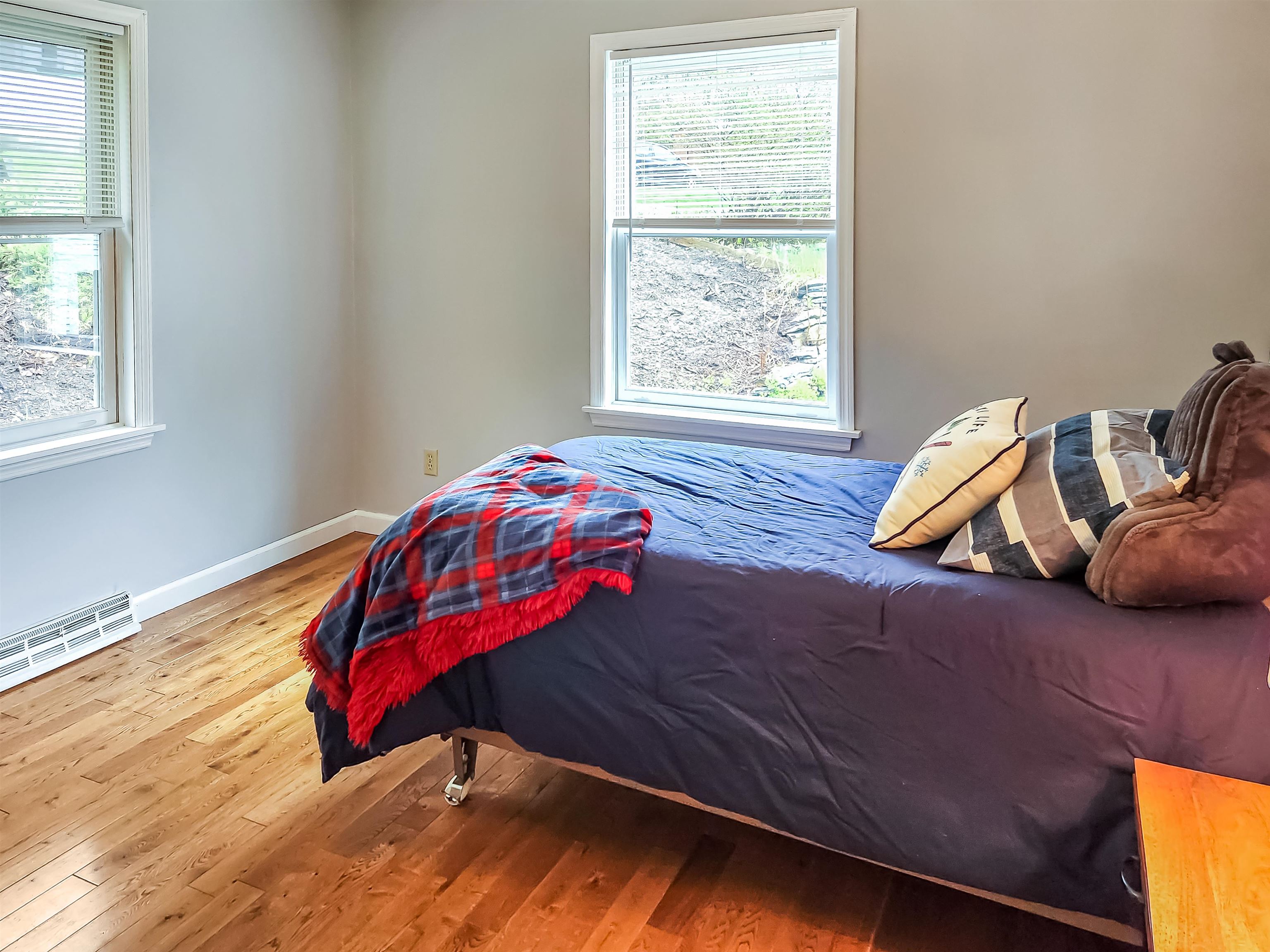 130 Pleasant Street Cavendish, VT 05142 - Photo 9 of 19