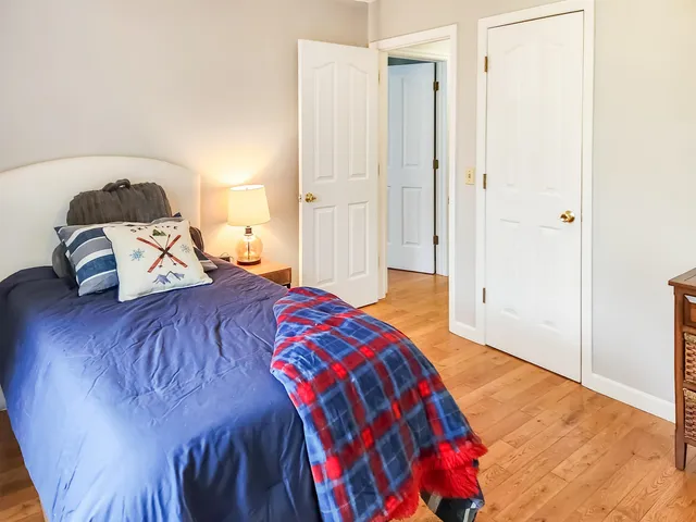 $349,000 | 130 Pleasant Street, Cavendish, VT 05142