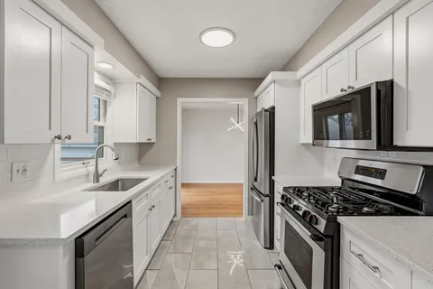 $449,990 | 13612 Sheffield Lane North, Maple Grove, MN 55311