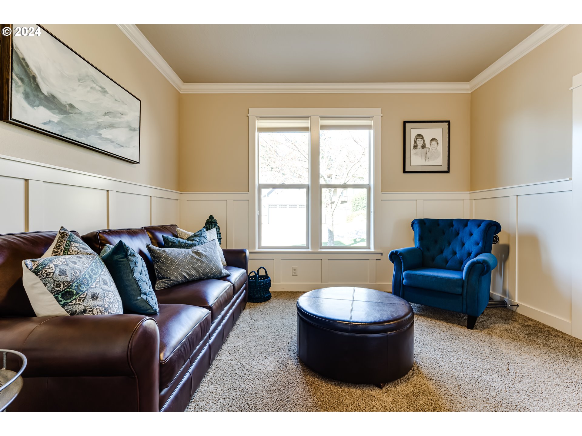 6234 Graystone Loop Springfield, OR 97478 - Photo 12 of 43 a living room with furniture and a large window