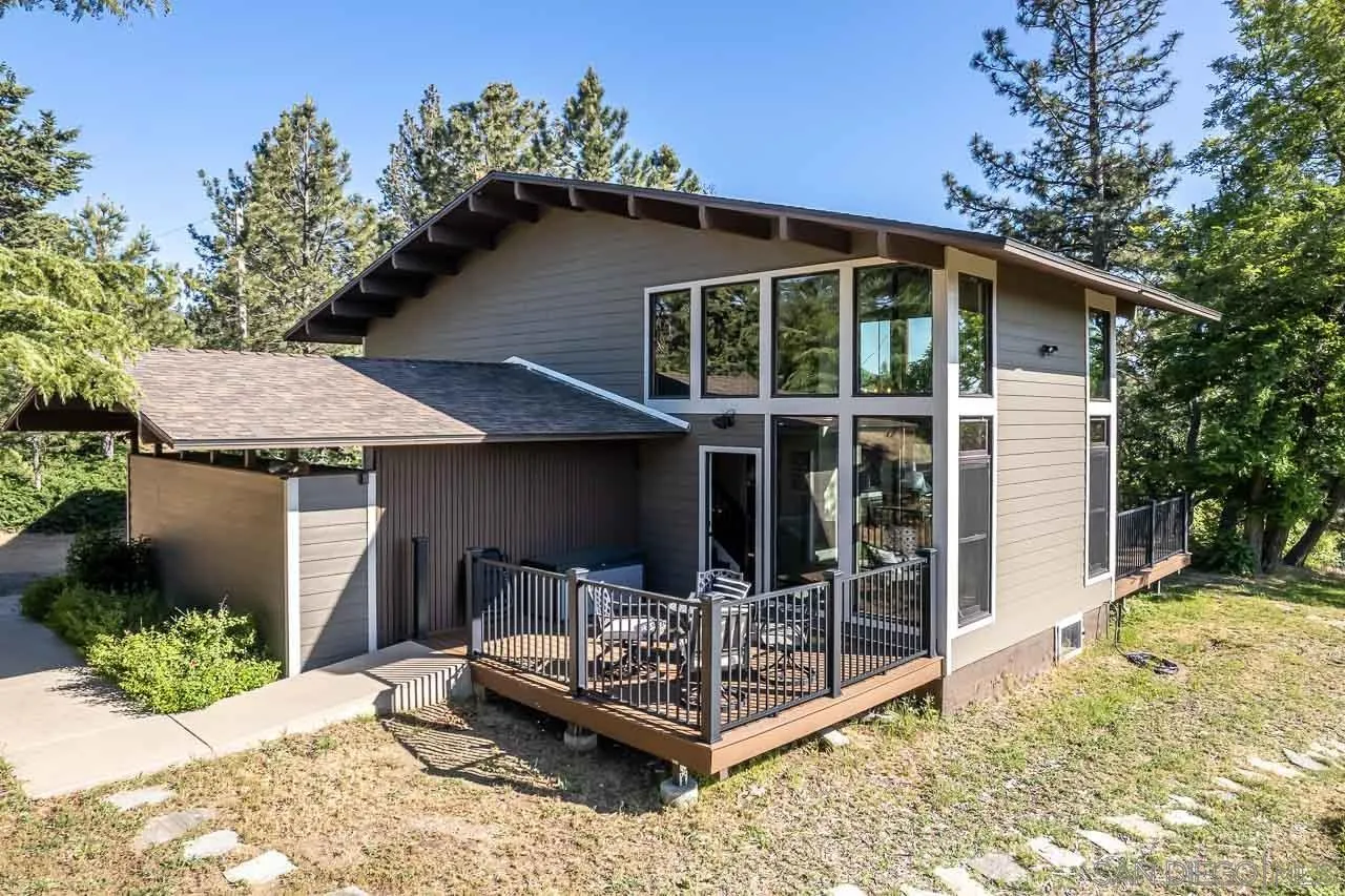1622 Farmer Road Julian, CA 92036 - Photo 5 of 38 Gallery Image 5