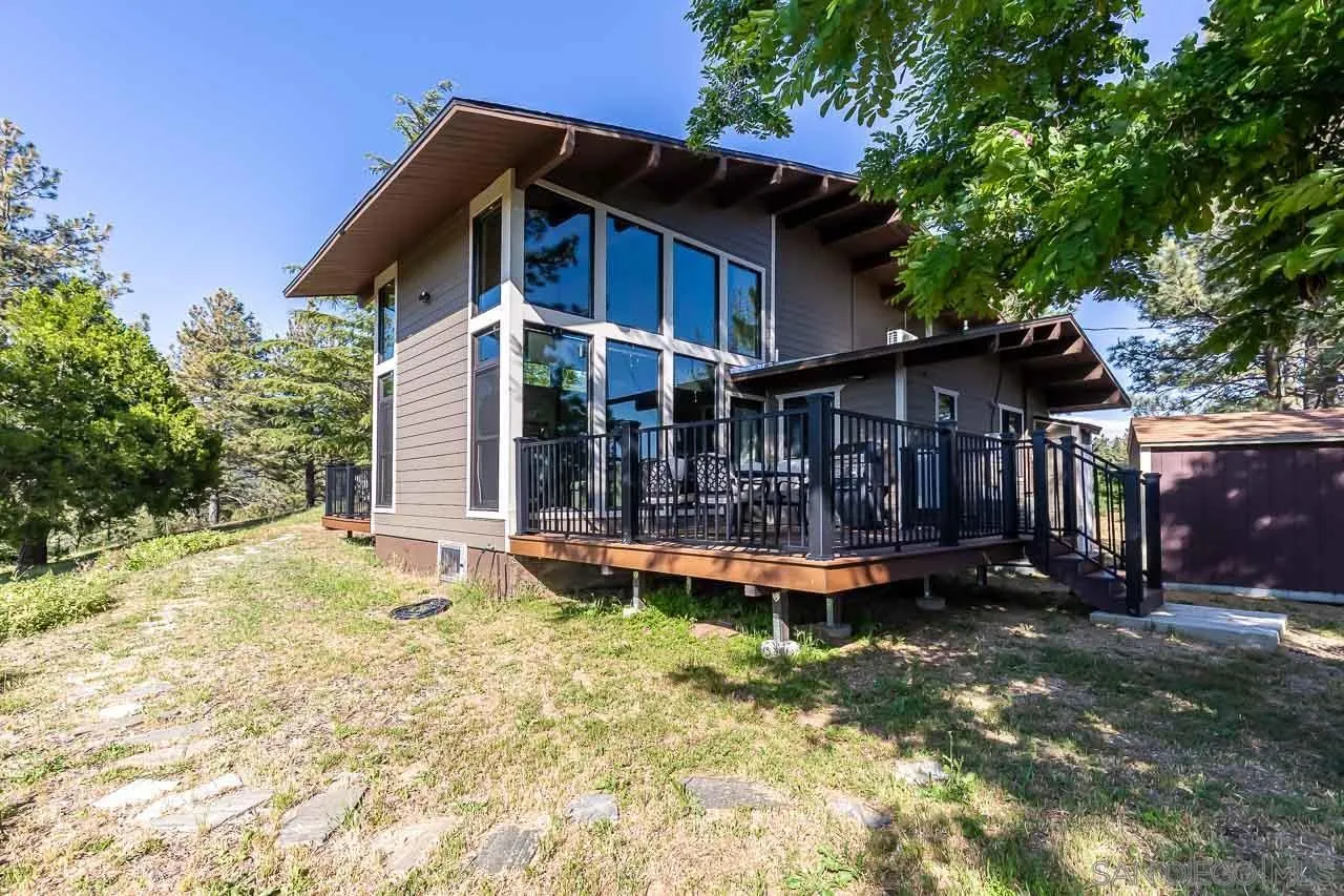 1622 Farmer Road Julian, CA 92036 - Photo 6 of 38 Gallery Image 6