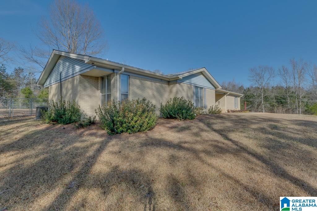 434 County Road 403 Clanton, AL 35045 - Photo 3 of 50