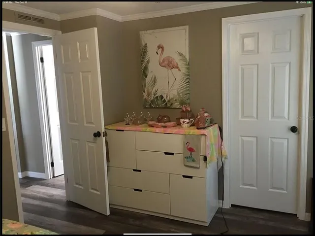 a view of a sign of a park