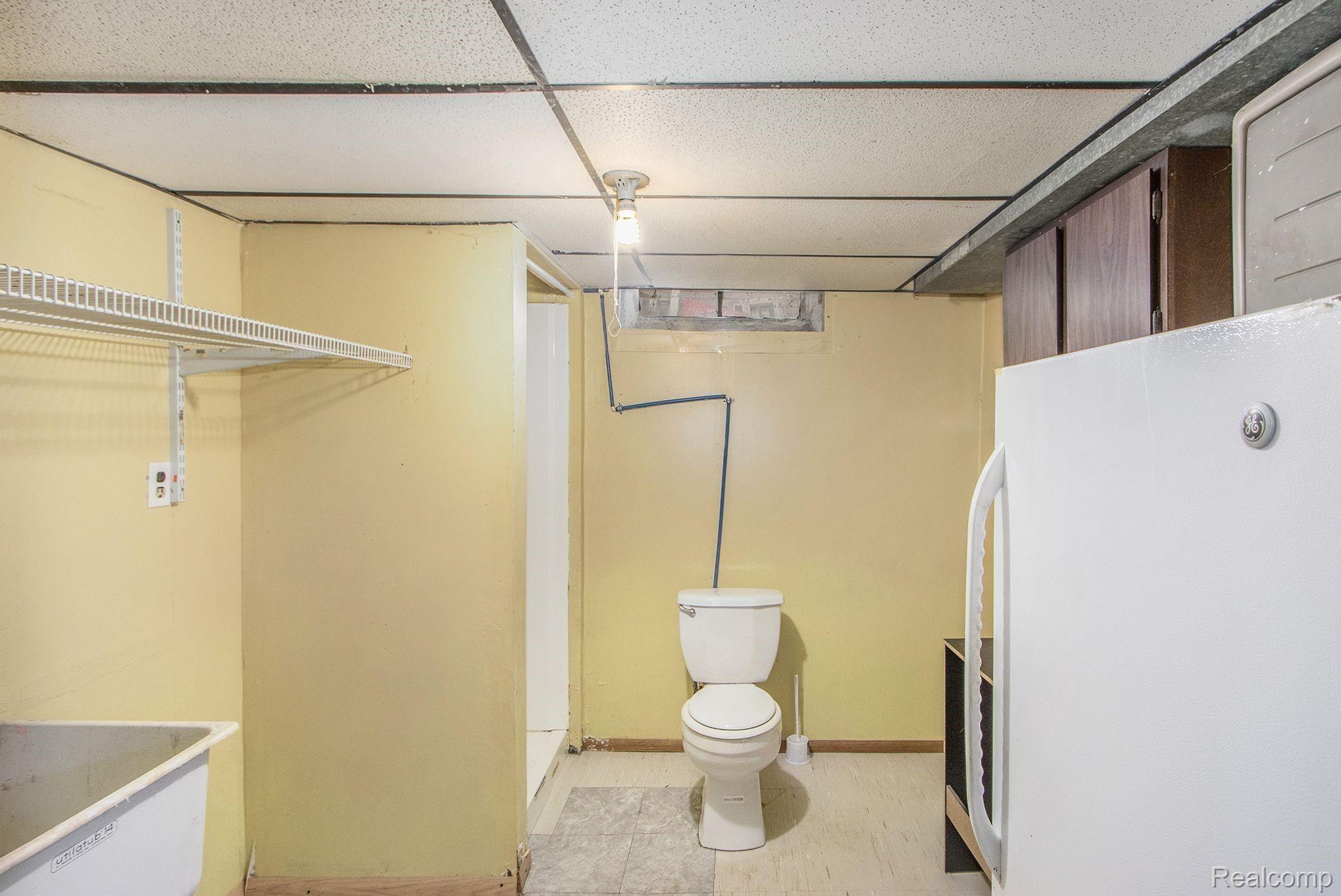3650 Farnum Inkster, MI 48141 - Photo 16 of 27 1ubs_FOg.jpeg