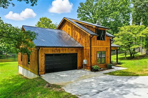 a front view of house with yard