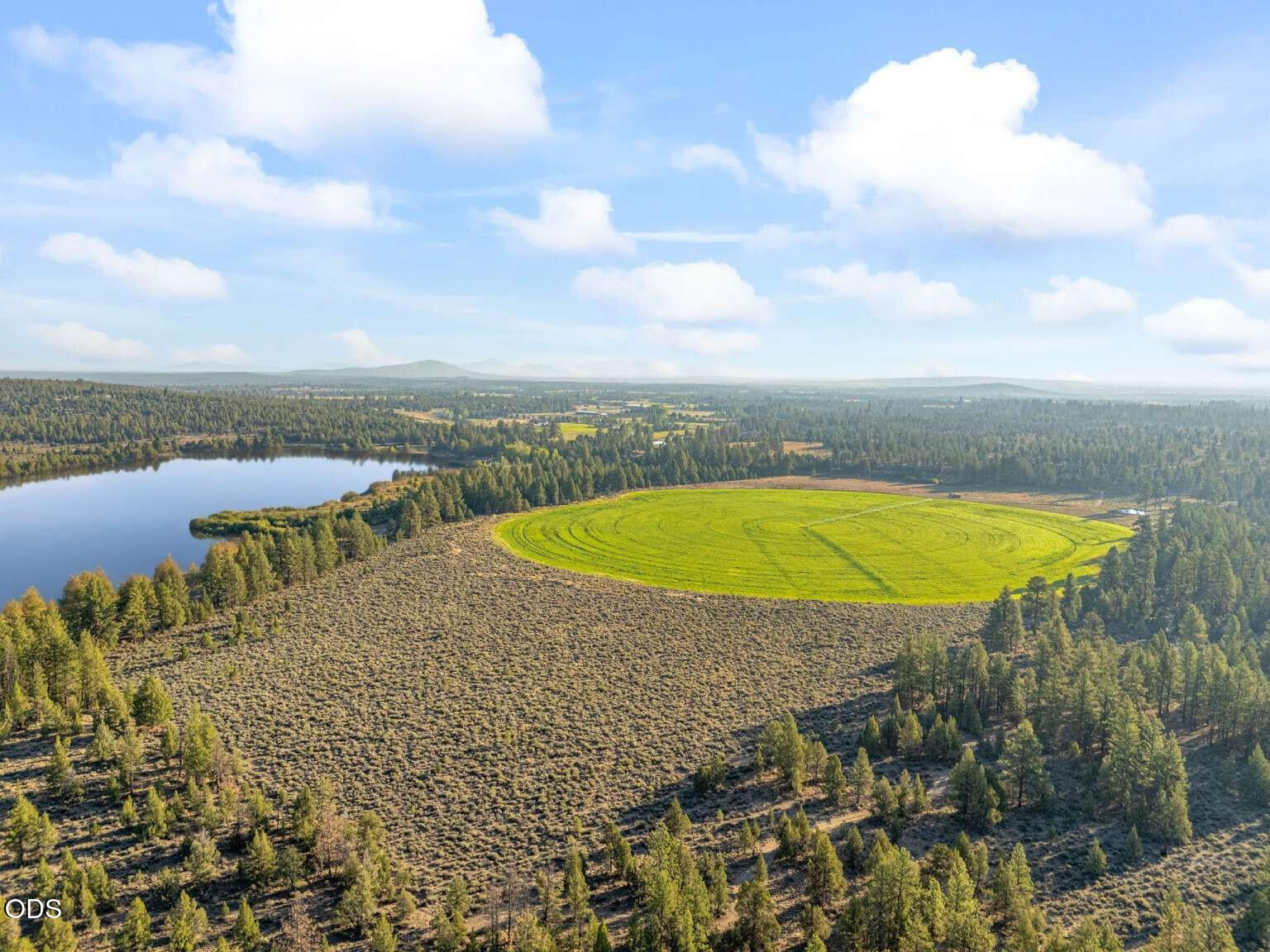 64225 Sisemore Road Bend, OR 97703 - Photo 2 of 17 Gallery Image 2