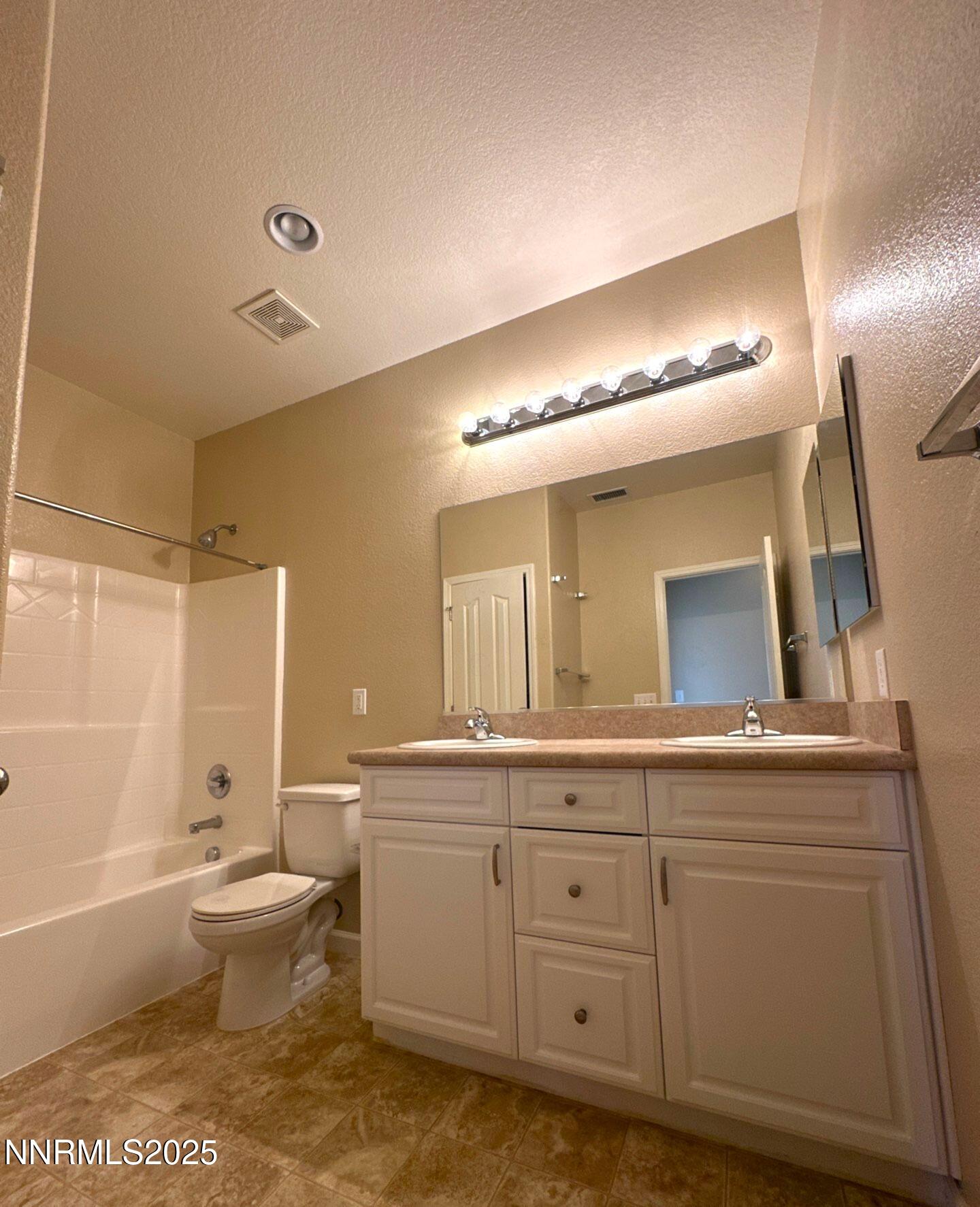 545 Terracina Way Reno, NV 89521 - Photo 20 of 26 down-net_http20250905-93-j03ovo
