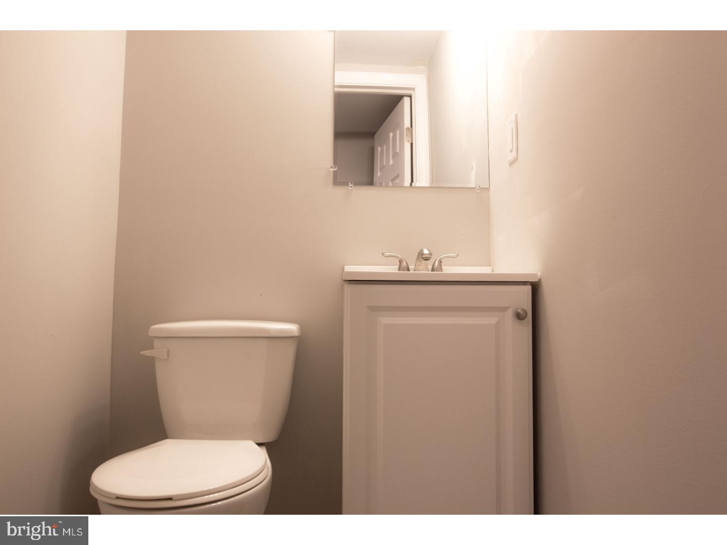 5715 Nassau Road Philadelphia, PA 19131 - Photo 8 of 19 Gallery Image 8