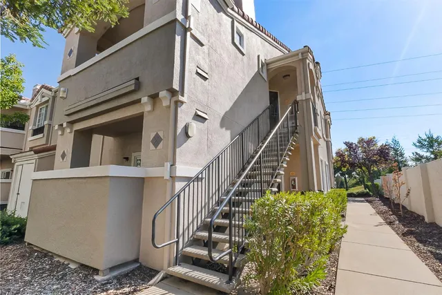 $300,000 | 885 Halidon Way, Unit 1428, Folsom, CA 95630