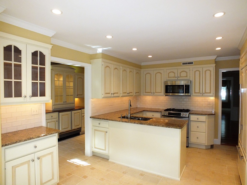 5 Durham Road Longmeadow, MA 01106 - Photo 8 of 30 Gallery Image 8