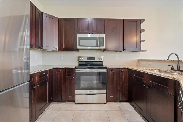 $2,200 | 104 Eagle Meadow Drive, Weatherford, TX 76087