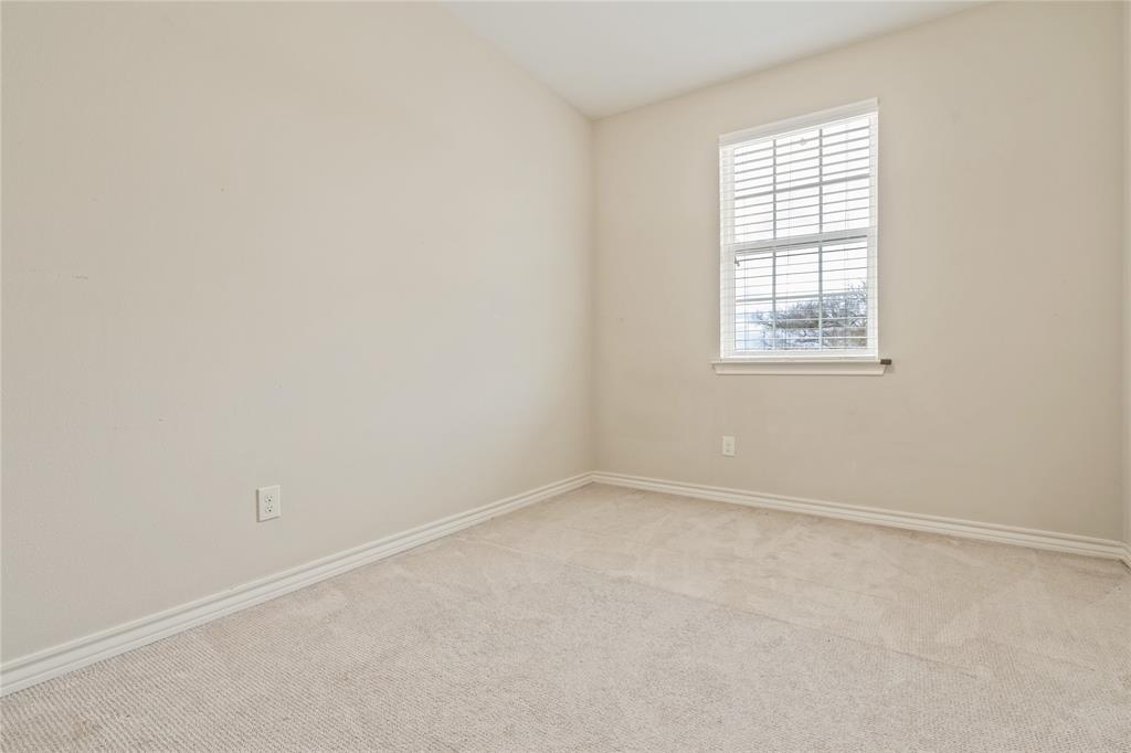 104 Eagle Meadow Drive Weatherford, TX 76087 - Photo 19 of 40 an empty room with a window