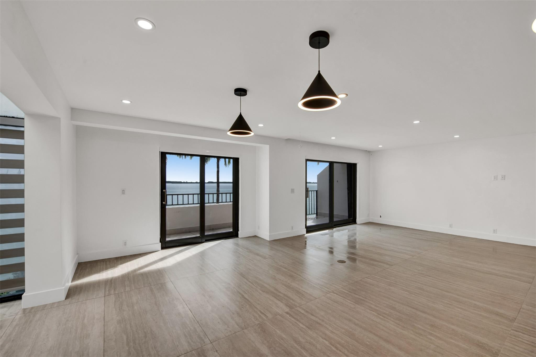 520 Brickell Key Drive, Unit BH25 Miami, FL 33131 - Photo 19 of 46 Photo 19