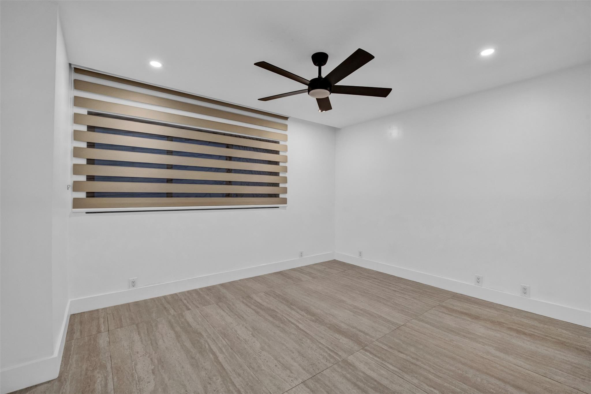 520 Brickell Key Drive, Unit BH25 Miami, FL 33131 - Photo 27 of 46 Photo 27