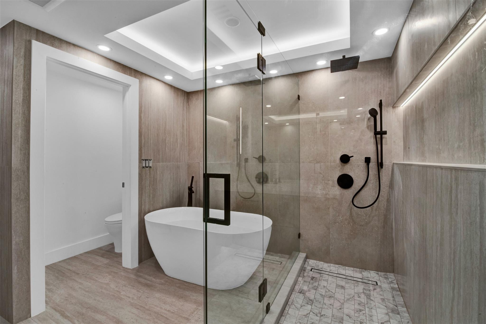 520 Brickell Key Drive, Unit BH25 Miami, FL 33131 - Photo 33 of 46 Photo 33