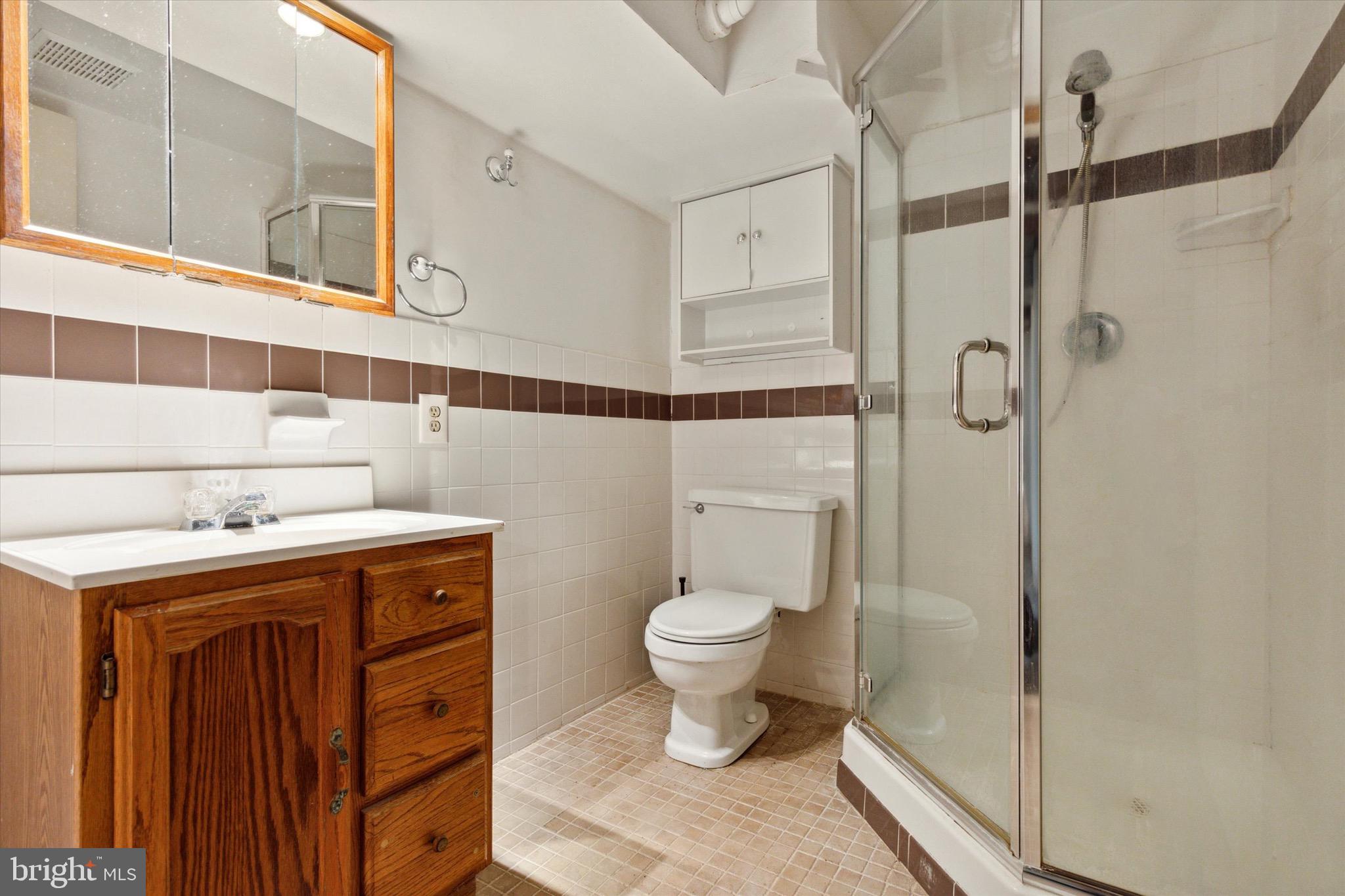 671 Davis Lane Wayne, PA 19087 - Photo 24 of 28 Lower Level Full Bathroom
