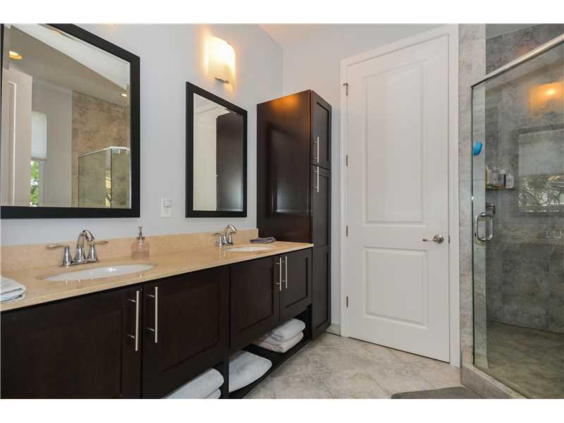5052 Northwest 16th Way, Unit 5052 Boca Raton, FL 33431 - Photo 11 of 34 Bathroom Master.