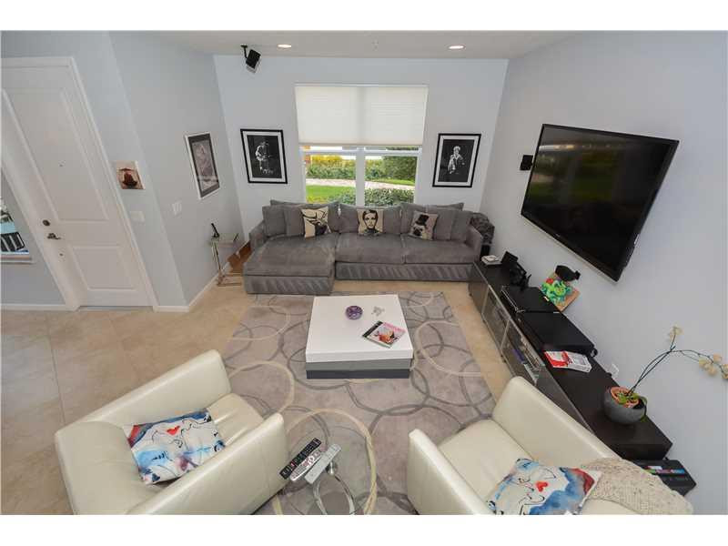 5052 Northwest 16th Way, Unit 5052 Boca Raton, FL 33431 - Photo 26 of 34 Living Room.