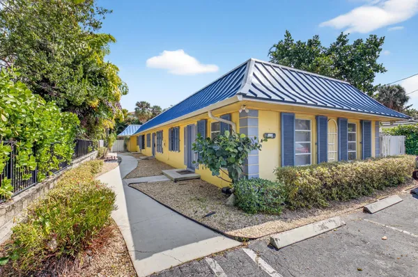 $2,125,000 | 111 Southeast 7th Avenue, Unit A B C & D, Delray Beach, FL 33483