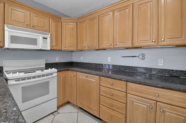 $2,125,000 | 111 Southeast 7th Avenue, Unit A B C & D, Delray Beach, FL 33483