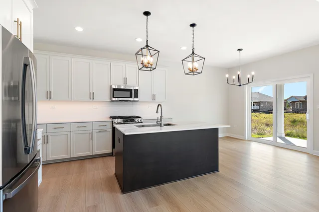 $609,900 | 12193 Curragh Meadow Way, Lemont, IL 60439