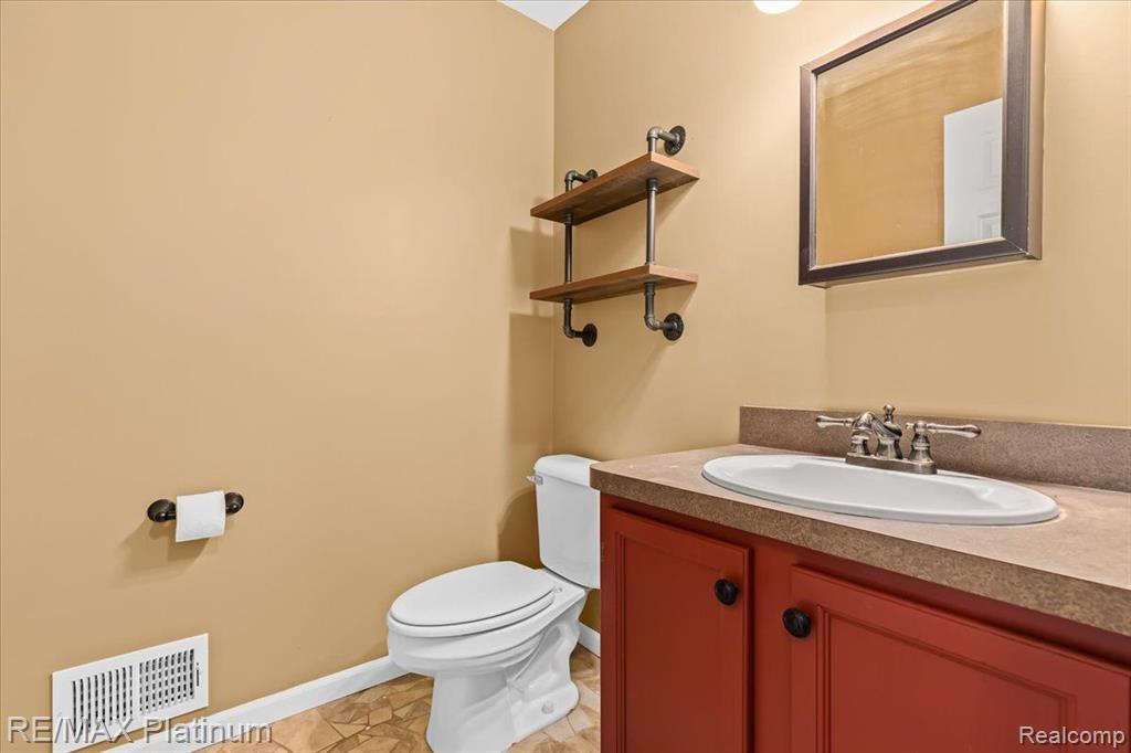 3980 Byron Road Howell, MI 48855 - Photo 21 of 47